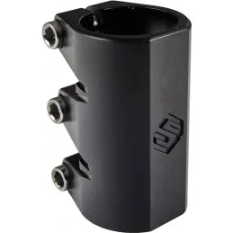 SCS komprese STRIKER Essence V2 | BLACK