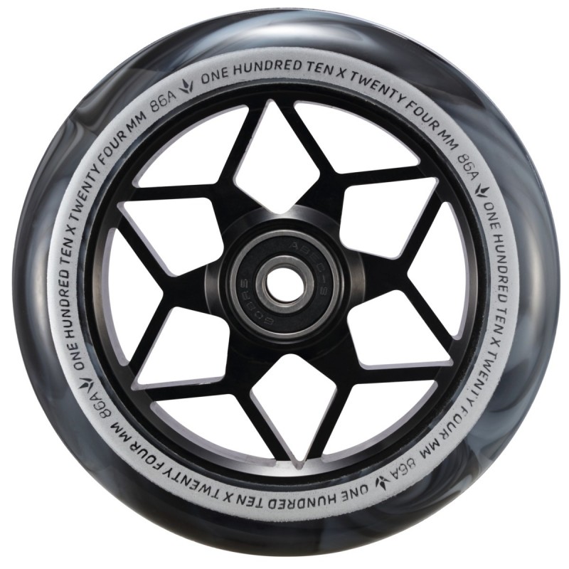 Kolečko BLUNT Diamond 110mm | 86A | ABEC-9 | BLACK-WHITE