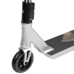 Freestyle koloběžka NORTH Tomahawk | SILVER